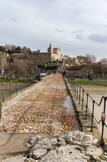 0104 Avignon.jpg - SONY DSC